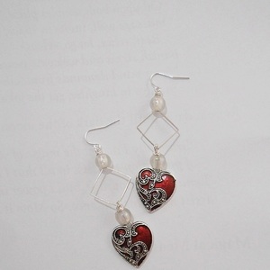 Σκουλαρίκια καρδιά με μεταλλικά στοιχεία και χάντρες Gothic heart Earrings Red Heart jewelry - καρδιά, χάντρες, ατσάλι, κρεμαστά, γάντζος