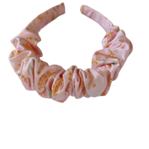 Χειροποίητη scrunchie Στέκα μαλλιών ροζ βαμβακερη με λουλούδια. 1 τμχ 40 εκ - ύφασμα, στέκες, ανοιξιάτικα λουλούδια, δώρο γεννεθλίων