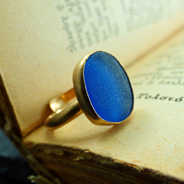 "Blue Seaglass ring" - Xειροποίητο επίχρυσο 18κ ματ δαχτυλίδι με φυσικό μπλε γυαλάκι της θάλασσας! - γυαλί, επιχρυσωμένα, αυξομειούμενα - 4