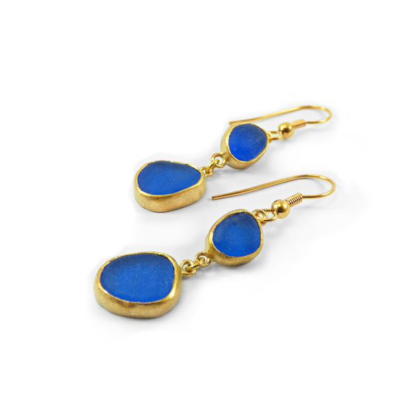 "Multi Colour Seaglass earrings" - Xειροποίητα επίχρυσα 18κ ματ σκουλαρίκια με φυσικά μπλε γυαλάκια της θάλασσας! - γυαλί, επιχρυσωμένα, κρεμαστά, γάντζος