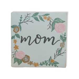 "Mom" - Ξύλινη πινακίδα 20 × 20 εκ. για τη γιορτή της μητέρας - πίνακες & κάδρα, μητέρα, ημέρα της μητέρας
