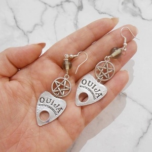 Σκουλαρίκια με μεταλλικά στοιχεία, charms και χάντρες Ouija Planchette Earrings - μακριά, ατσάλι, μεταλλικά στοιχεία, κρεμαστά, γάντζος - 5
