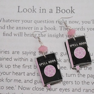 Ακρυλικά σκουλαρίκια καρδιά διπλής όψεως, κρεμαστά Spell Book Pastel goth earrings - διπλής όψης, χάντρες, plexi glass, κρεμαστά, γάντζος - 2