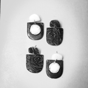 "Black & White" Handmade Dangle Embossed Earrings (6cm Height) - πηλός, boho, μεγάλα, καρφάκι - 2