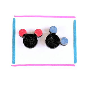 Καρφωτά σκουλαρίκια Ποντικάκια μαύρα με κόκκινο και γαλάζιο - ξύλο, ζωγραφισμένα στο χέρι, καρφωτά, μικρά