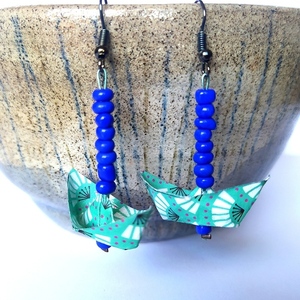 Origami earrings καραβάκια και μπλε χάντρες! - χαρτί, καραβάκι, κρεμαστά, πρακτικό δωρο - 4