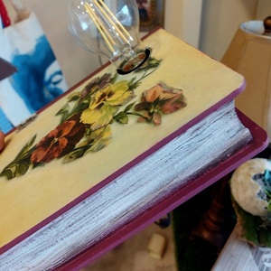 Χειροποίητο φωτιστικό βιβλίο με λουλούδια - πορτατίφ - 2