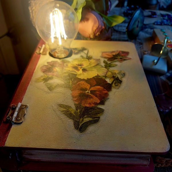 Χειροποίητο φωτιστικό βιβλίο με λουλούδια - πορτατίφ - 3