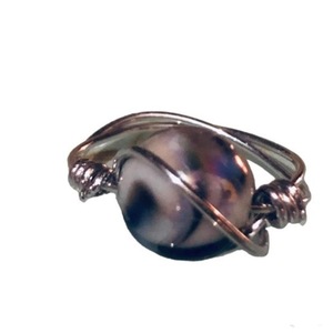 Χειροποίητο δαχτυλίδι από σύρμα - αλουμίνιο, πλαστικό, boho, σταθερά
