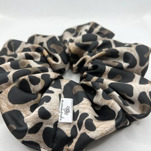Leopard XL scrunchie - ύφασμα, για τα μαλλιά, λαστιχάκια μαλλιών - 3