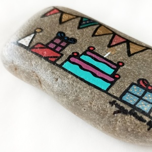 Ζωγραφιστή πέτρα με θέμα πάρτυ γενεθλίων - πέτρα, πάρτυ γενεθλίων, διακοσμητικές πέτρες - 2