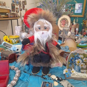 Χειροποίητη κούκλα Αη Βασίλης 22m - ύφασμα, κουκλίτσα, διακοσμητικά, χριστουγεννιάτικα δώρα, άγιος βασίλης