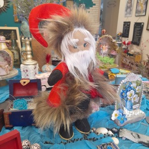 Χειροποίητη κούκλα Αη Βασίλης 22m - ύφασμα, κουκλίτσα, διακοσμητικά, χριστουγεννιάτικα δώρα, άγιος βασίλης - 2