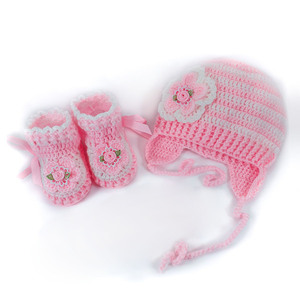 Πλεκτό σετ ανοιχτό ροζ-λευκό για κορίτσια / σκουφάκι, παπουτσάκια / 0-12/ Crochet pink-white set for girls / hat, shoes - κορίτσι, σετ, βρεφικά ρούχα