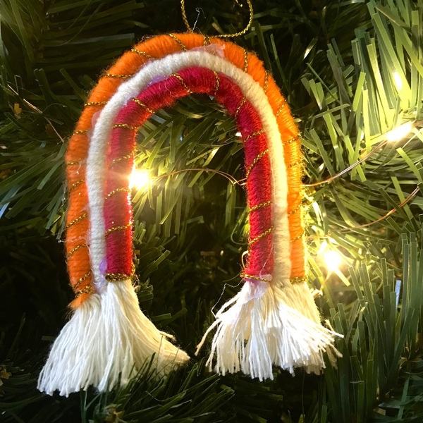 Χειροποίητα Χριστουγεννιάτικα Στολίδια (Σετ 2τμχ) Τα Πρώτα Μου Χριστούγεννα Και Ουράνιο Τόξο Μακραμέ Orange - ξύλο, μονόκερος, πρώτα Χριστούγεννα, στολίδια - 4