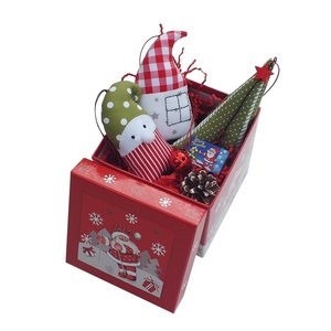 Χριστουγεννιάτικο κουτί δώρου με στολίδια - ξωτικό - ύφασμα, σπίτι, δώρα για μωρά, σετ δώρου, δέντρο