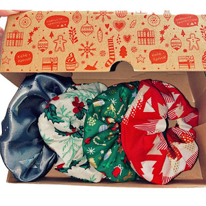 Σετ christmas scrunchies gift box με 4 τμχ - ύφασμα, merry christmas, λαστιχάκια μαλλιών