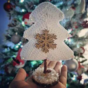 Πλεκτο χριστουγεννιατικο δεντράκι - νήμα, νονά, διακοσμητικά, χιονονιφάδα, δέντρο - 2