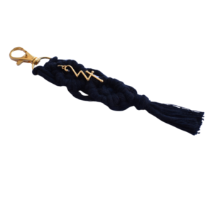 Γούρι μπρελόκ κλειδιών μακραμέ μπλε με χρυσό μπρελόκ από βαμβακερό νήμα 18cm - νήμα, αξεσουάρ, πλεκτά μπρελόκ, γούρι 2024 - 2