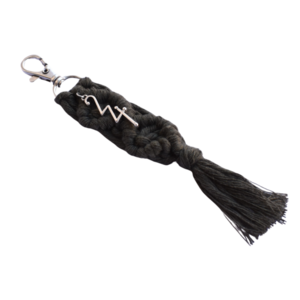 Γούρι μπρελόκ κλειδιών μακραμέ λαδί με ασημί μπρελόκ από βαμβακερό νήμα 18cm - νήμα, αξεσουάρ, γούρι 2024 - 2