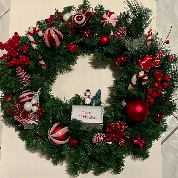 Χριστουγεννιάτικο Στεφάνι με στολίδι χιονάνθρωπο - πλαστικό, στεφάνια, νονά, διακοσμητικά, κουκουνάρι
