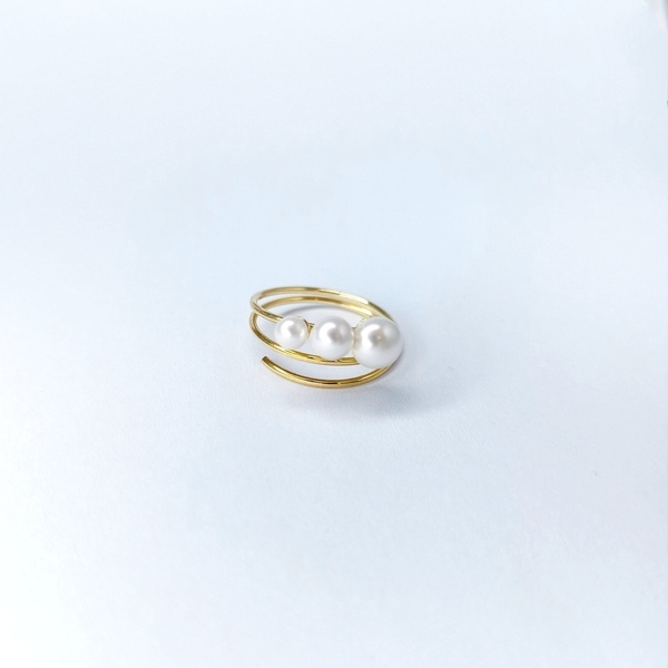 Ασημένιο 925° επίχρυσο δαχτυλίδι σπιράλ με τρία μαργαριτάρια (small) - μαργαριτάρι, επιχρυσωμένα, ασήμι 925, σταθερά, φθηνά