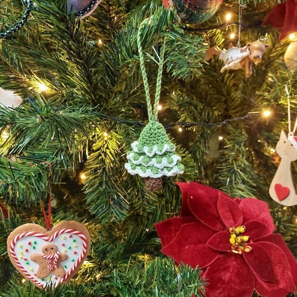 Χειροποίητο στολίδι για το δέντρο, σε σχέδιο δέντρου - νήμα, χριστουγεννιάτικα δώρα, στολίδια - 2