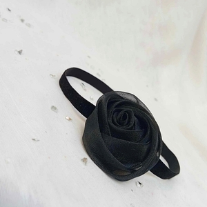 Μαύρο τσόκερ με μαύρο λουλούδι από οργάντζα - ύφασμα, λουλούδι, boho, μοδάτο, αγ. βαλεντίνου - 4