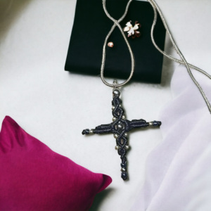 Γυναικείος σταυρός κολιέ μακραμέ μαύρο ασημί και αλυσίδα ανοξείδωτο ατσάλι - σταυρός, κοντά, ατσάλι, φθηνά - 2