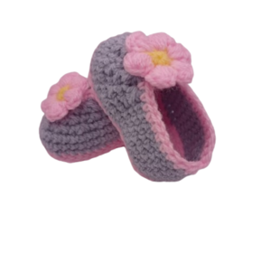 πλεκτά παπούτσια αγκαλιάς για κορίτσι, μπαλαρίνες με λουλούδι, γκρι ροζ - κορίτσι, customized, αγκαλιάς