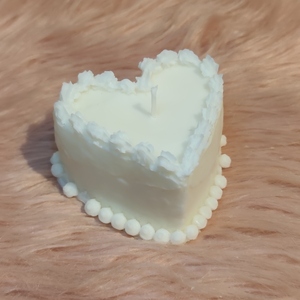 Heart Cake Candle με αρώμα της επιλογής σας ( 140gr., 5εκ. Ύψος, 8εκ. Πλάτος ) - αρωματικά κεριά, αρωματικό, αγ. βαλεντίνου, δωρο για επέτειο - 3