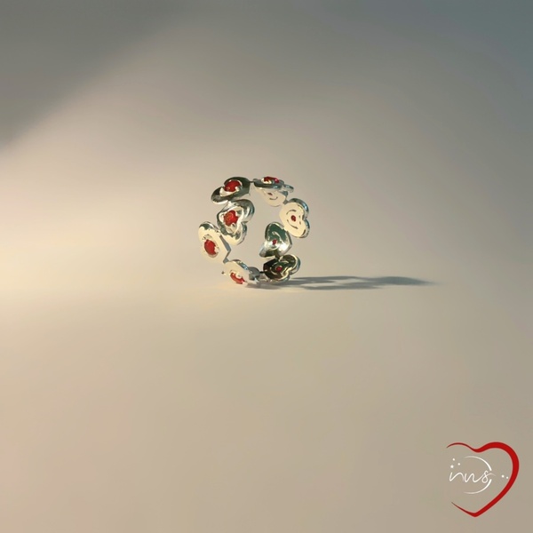 Δαχτυλίδι, χειροποίητο αποτελούμενο από δέκα καρδούλες, ασημένιο με κόκκινα λαμπερά καρφωμένα ζιργκόν στο κέντρο τους. - ημιπολύτιμες πέτρες, ασήμι 925, καρδιά, σταθερά, δώρα για γυναίκες - 4