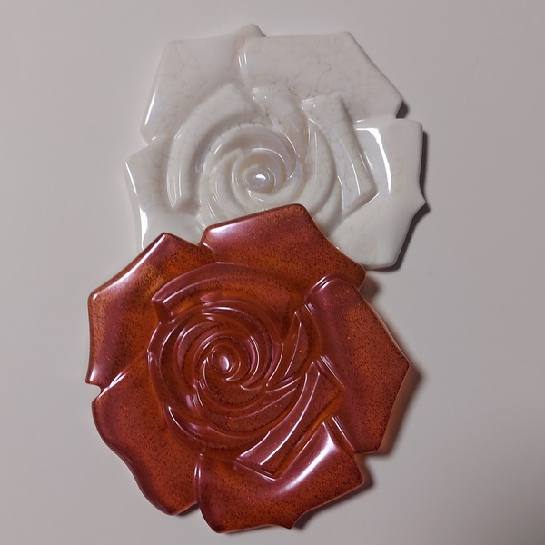Σουβέρ τριαντάφυλλο από ρητίνη (σετ 2 τεμ.) (13cm) - ρητίνη, είδη σερβιρίσματος, πιατάκια & δίσκοι - 2