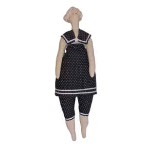 Υφασμάτινη διακοσμητική κούκλα με μαύρο πουά σετάκι - ύφασμα, διακοσμητικά