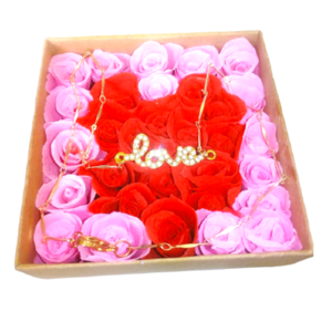 Χειροποιητο Κολιε με ατσαλινo << love>> με ζιργκον και ατσαλινη αλυσιδα σε Κουτι δωρου με χειροποιητα κοκκινα και ροζ τριανταφυλλα - χαρτί, μέταλλο, ατσάλι, ζιργκόν, κοσμήματα