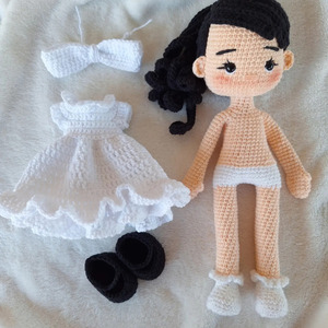 Χειροποίητη πλεκτή κούκλα με λευκό φόρεμα (30cm) - κορίτσι, λούτρινα, κουκλίτσα, κούκλες, πλεχτή κούκλα - 2