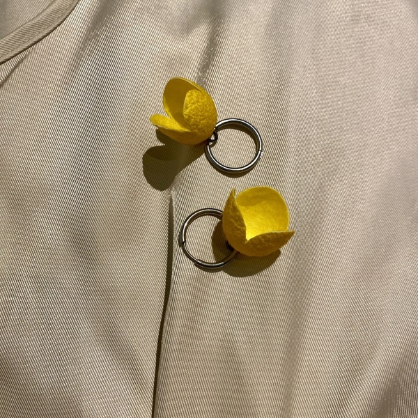 Zhou dynasty yellow - κρίκοι, λουλούδι, μικρά, ατσάλι, boho - 2