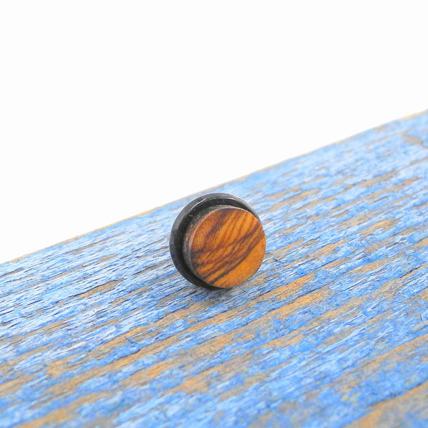 Σκουλαρίκι ανδρικό αυτιού χειροποίητο μοναδικό απο ξύλο ελιάς_023 , Ø 0,9 εκ. - ξύλο, minimal, καρφωτά - 2