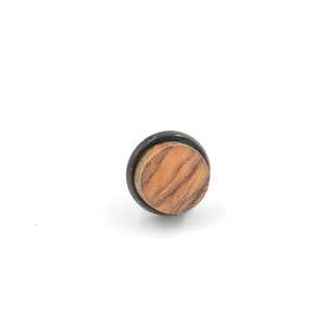 Σκουλαρίκι ανδρικό αυτιού χειροποίητο μοναδικό απο ξύλο ελιάς_027 , Ø 0,9 εκ. - ξύλο, minimal, καρφωτά