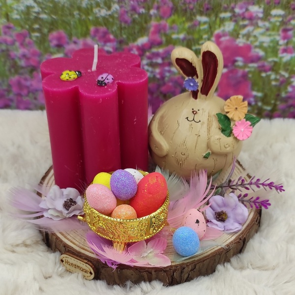Πασχαλινή Σύνθεση με κεραμικό Λαγό, διακοσμητικά και μπορντώ κερί σε σχήμα λουλουδιού, πάνω σε κορμό ξύλου - διακοσμητικά, πασχαλινά δώρα, διακοσμητικό πασχαλινό - 2