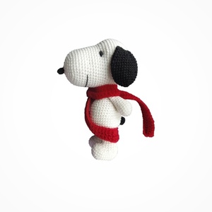 Snoopy πλεκτός με βαμβακερό νήμα 23 εκ. - δώρο, crochet, amigurumi, ήρωες κινουμένων σχεδίων, πλεκτό ζωακι