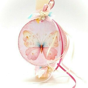 Αρωματική λαμπάδα με κρεμαστό κύκλο "πεταλούδα" 22x4x11 - κορίτσι, λαμπάδες, πεταλούδα, για παιδιά, για μωρά - 2