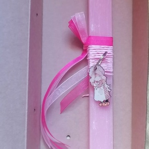 Λαμπάδα ροζ αρωματική ξυστη πλακέ με μπρελόκ Sarah Kay - κορίτσι, λαμπάδες, για παιδιά, για ενήλικες, για εφήβους - 2