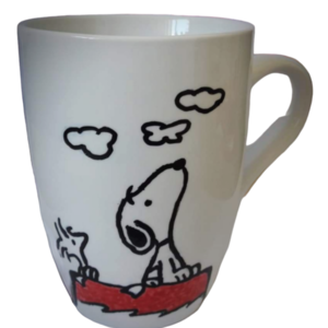 Κούπα πορσελάνης λευκή με χειροποίητο σχέδιο "Snoopy and Woodstock" ζωγραφισμένο με πινελο - ζωγραφισμένα στο χέρι, πορσελάνη, κούπες & φλυτζάνια, πρακτικό δωρο