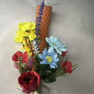 Χειροποίητη λαμπάδα από ροδακινι κηρήθρα ρομαντική με λουλούδια - κορίτσι, λουλούδια, λαμπάδες, δώρα για γυναίκες