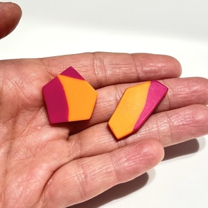 Ftery Polygonal Earrings Χειροποίητα Καρφωτά Σκουλαρίκια Πολυμερικού Πηλού Κόκκινο & Πορτοκαλί - πηλός, ατσάλι, μεγάλα - 3
