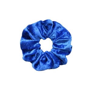 Χειροποίητο scrunchie: μπλε crushed velour - ύφασμα, λαστιχάκια μαλλιών