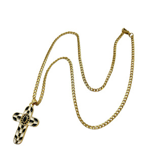 Κολιέ ατσάλινο χρυσό με μεταλλικό σταυρό σε μαύρο και άσπρο χρώμα - μήκος 50εκ. - σταυρός, μέταλλο, κοντά, ατσάλι