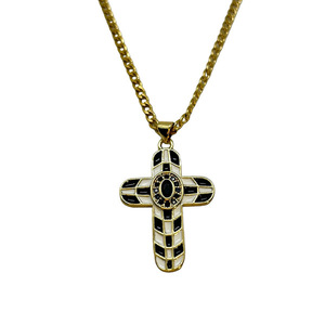 Κολιέ ατσάλινο χρυσό με μεταλλικό σταυρό σε μαύρο και άσπρο χρώμα - μήκος 50εκ. - σταυρός, μέταλλο, κοντά, ατσάλι - 2